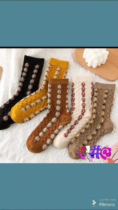 عنوان: "برترین جوراب های زنانه نیم ساق فانتزیی برای شکوه